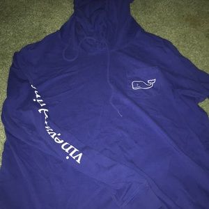 blue vineyard vines hoodie